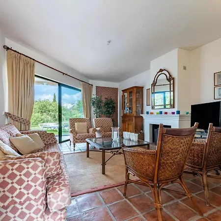 Nyaraló Casa 20 *